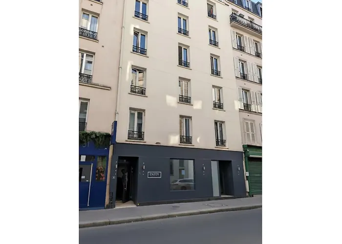 Enjoy Hostel París